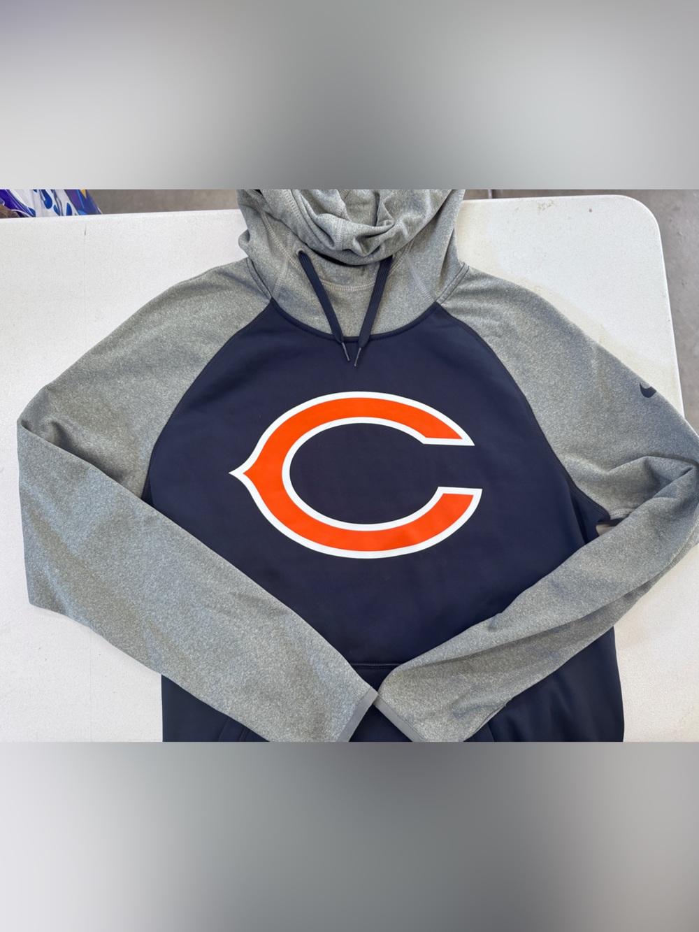 Chicago Bears Nike Dri-Fit Hoodie - Women’s Large